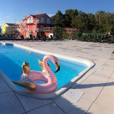 Lipovac Resort Ficus Bilice Luaran gambar